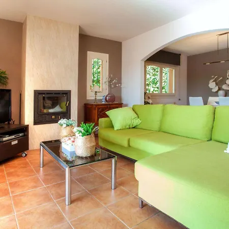 Gloria By Interhome